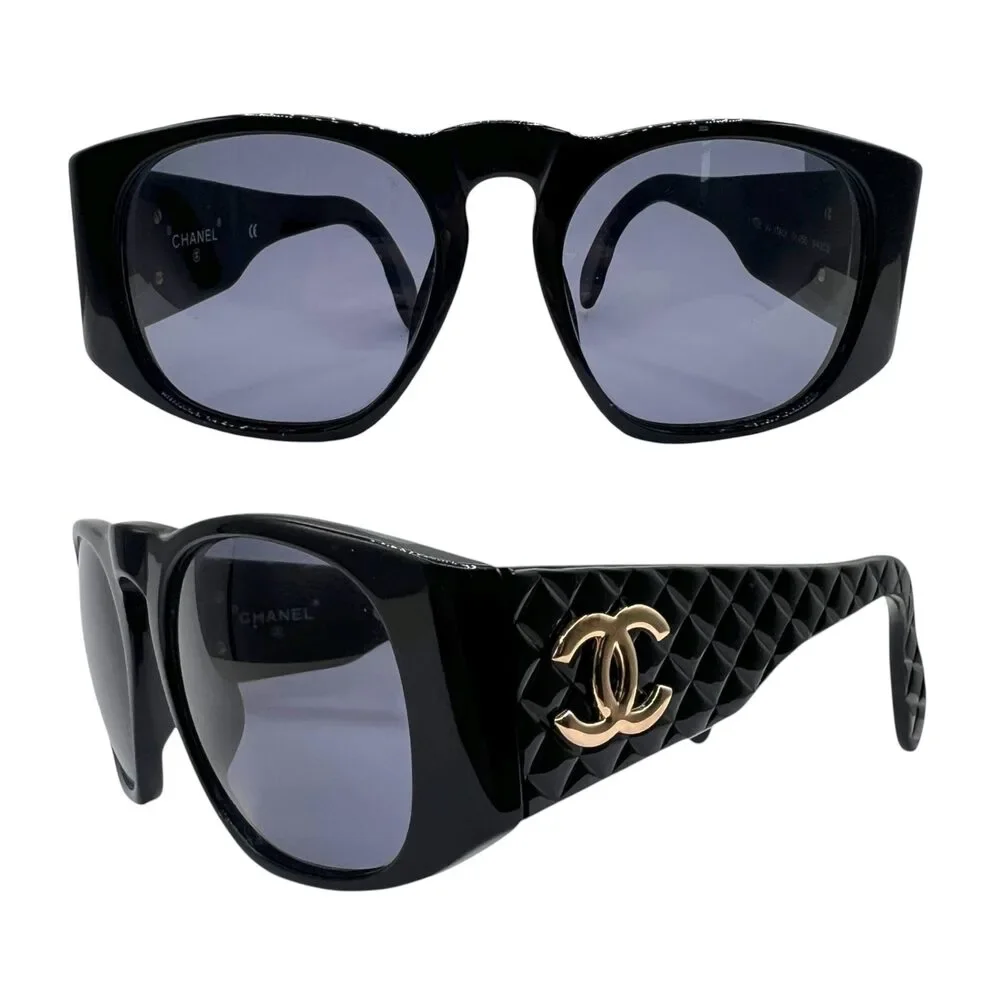 Chanel 01450 90's Black & Gold Matelasse Round Sunglasses w/ Case